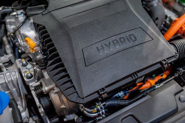 Benefits of Owning a Hybrid Vehicle